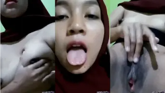 Cewek Hijab Pap Tetek Lanjut Colmek