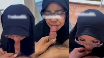 Tante Hijab Sepongannya Mantap Bener! Video by PornHub Tante Hijab Sepongannya Mantap Bener! Video by PornHub