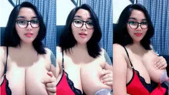 Mami Betty Perah Susu Buat Anak Video by YouPorn Mami Betty Perah Susu Buat Anak Video by YouPorn