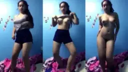 Siswi Daun Masih Muda Bikin Konten Viral 2 Video by YouPorn