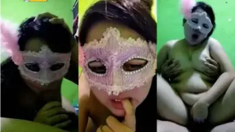 Tante Toge Montok Prank Driver Grab Video by xNxx Tante Toge Montok Prank Driver Grab Video by xNxx